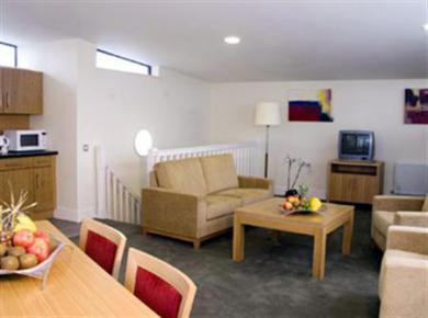 Clarion Hotel Suites Лімерик Екстер'єр фото